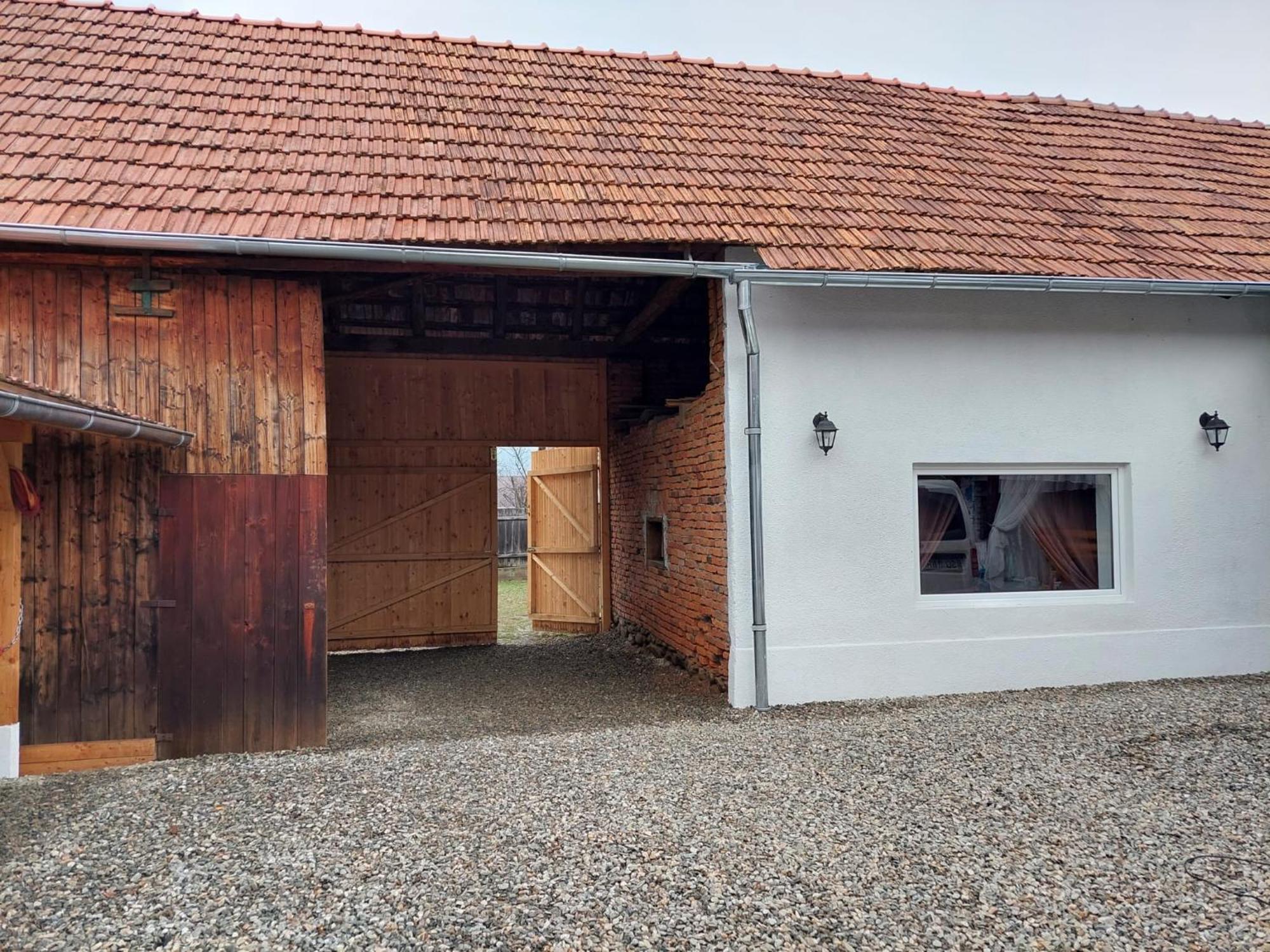 Casuta De Sub Munte Cartisoara Villa Buitenkant foto